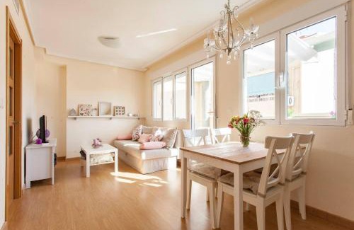 Campoamor Apartment | LovelyLoft Auditorio