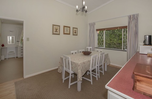 Knysna House | Lovemore Lodges - Tshayile Holiday House