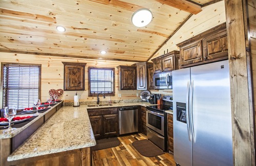 Bethel Cabin | Lover's LAIR It's Valentine's Day every day!