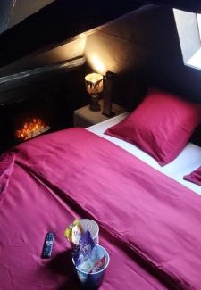 Saint-Amarin Apartment | LoveRoom thème cinéma