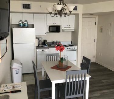 Fort Myers Beach Apartment | Lovers Key Resort 702