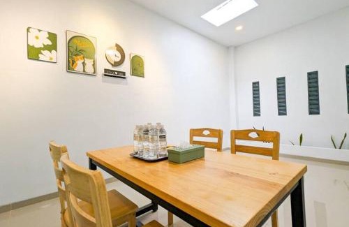 Batam House | Lovina B2/12A at Ansley Park Spacious+Netflix