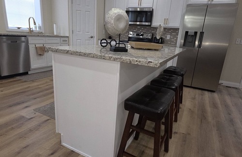 Bowling Green House | Loving Union Stay at Sunnyside Spacious 5-bedroom house Bowling Green-Sleeps 11