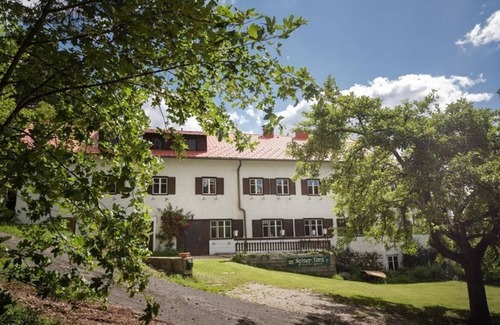 Hoflein an der Hohen Wand Apartment | Lovingly furnished vacation apartment for 2 people