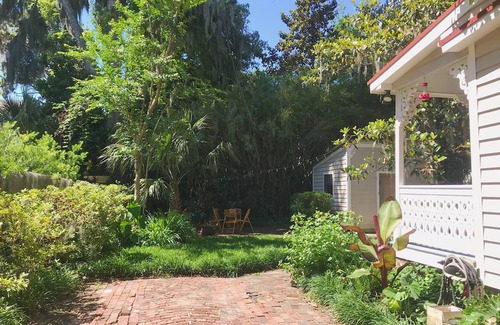 The Point House | Lovingly Restored 1890 Historic Cottage