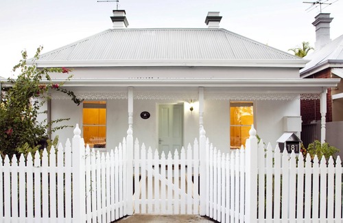 Subiaco Cottage | Lovingly restored cottage in central Subiaco close to Rokeby Road
