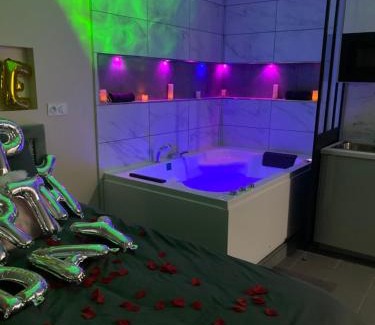 Fleury-Merogis Apartment | Lov’SPA