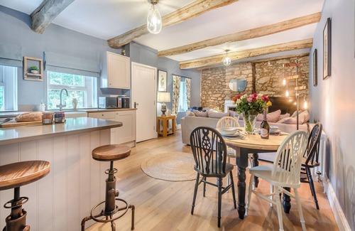 Cockermouth Cottage | Low Fold is a luxurious, one-bedroom cottage in Tallentire, near Cockermouth.