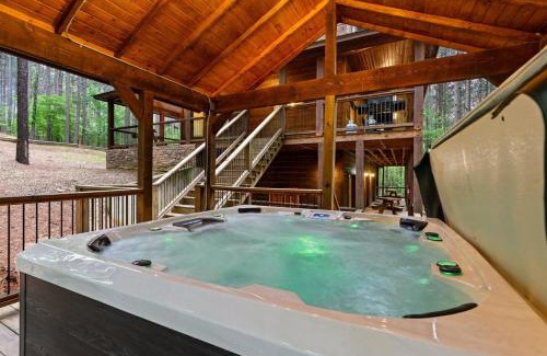 Broken Bow House | Low Rider Lodge - Backs to Pine Forest and ATV Trail Access from Driveway
