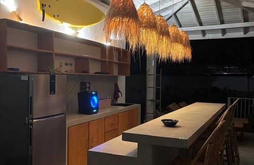 Kathaluwa Apartment | Low tide - 1-bedroom lower apartment in pleasant Ahangama with WiFi, AC