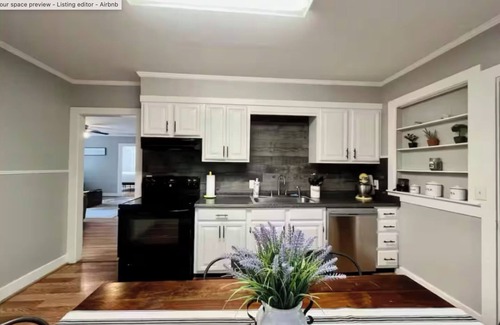 Beaufort House | Lowcountry Retreat - Sleeps 6 - Close to Parris Island!