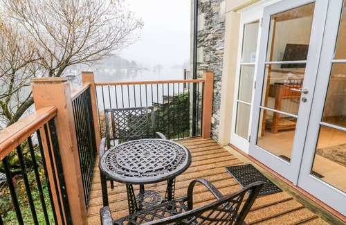 Ambleside Cottage | LOWE-MCCONNELL in Far Sawrey
