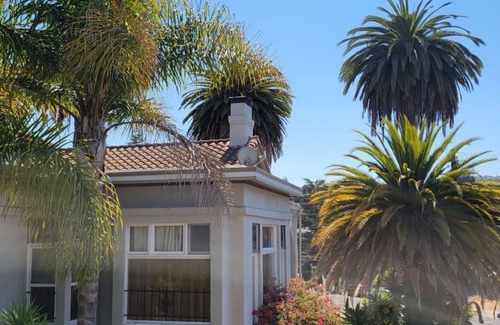 Bella Vista Apartment | Lower apartment at 816 E 28th street.