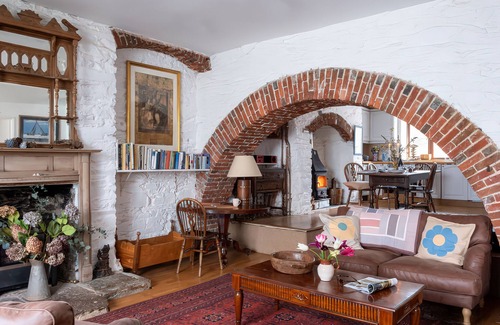 Dartmouth Cottage | LOWER MILL, pet friendly, character holiday cottage in Dittisham