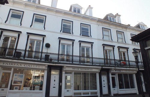 Royal Tunbridge Wells Cottage | Lower Pantiles Apartment