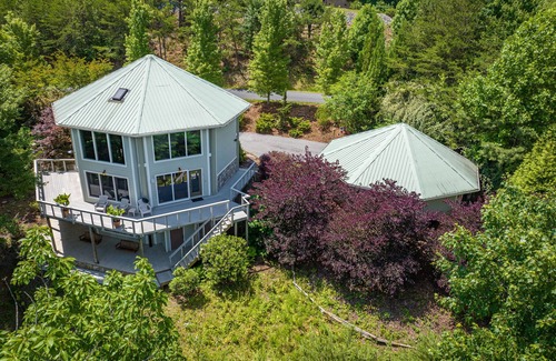 Nebo House | Lower rates/flexible calendar Waterfront Home w/Private Dock and Mountain Views