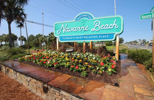 Navarre Beach Condo | LOWER TEMPS/LOWEST POSTED PRICES - NOW! - THROUGH END OF YEAR! DIRECTLY ON GULF!