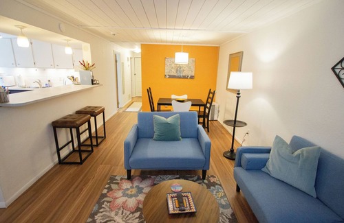 Central Colorado Springs Apartment | Lower Unit- Classic 50s Ranch Near Downtown