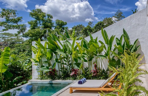 Tegallalang Villa | Loyo Villas two BR-is the heart of Bali in peaceful Gianyar with WiFi, AC
