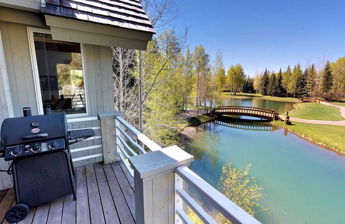 Teton Pines Condo | LPJH | Granite Canyon 2 | Quaint Elegant Condo in Teton Pines