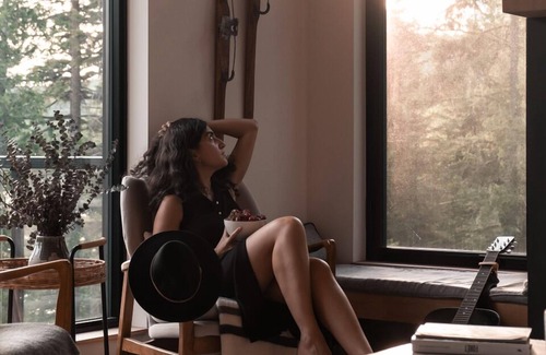 Sainte-Lucie-des-Laurentides Ski Chalet | Luxury waterfront chalet, quiet lake, hot tub