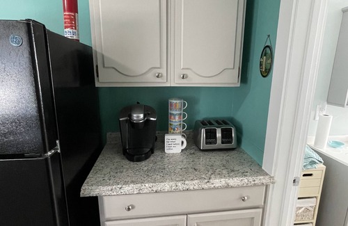 Buckeye Lake House | Lubber's Lane-Remodeled Buckeye Lake Home across from the lake.!