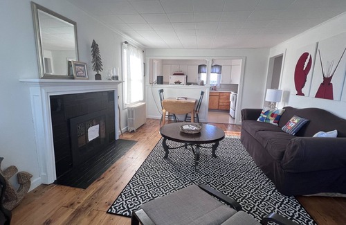 Lubec House | Lubec Saltbox with sunsets! Guests give us 10/10 REVIEWS!