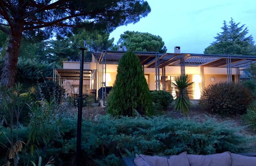 La Tour-d'Aigues Villa | Luberon superb architect villa 8 Pers 300 m2