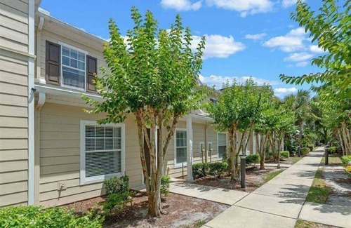 Kissimmee House | Lucaya Village 13 - Three Bedroom House, Sleeps 6