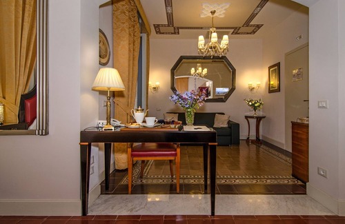 Lucca Historical Center Bed & Breakfast | Lucca in Azzurro Maison de Charme