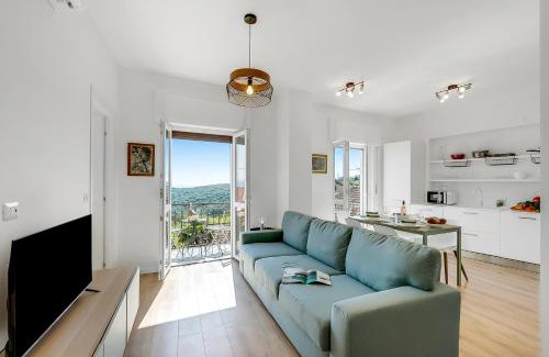 Levo Apartment | Luce Terra