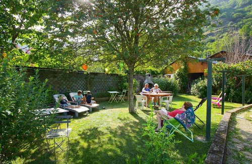 Bagneres-de-Luchon Apartment | Luchon Maisonnette T2 Centre-Ville Jardin Wifi #7