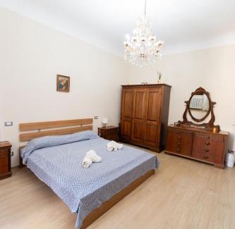 Isolotto Apartment | LUCIA's Apartment