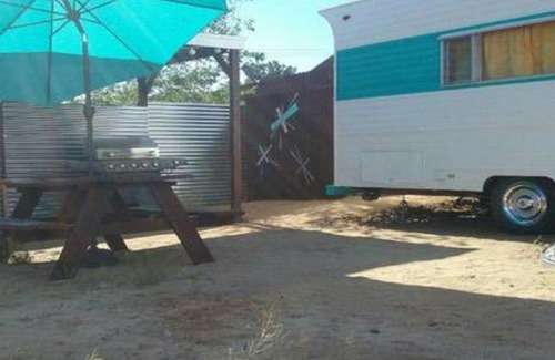 Joshua Tree House | "Lucille" Vintage Glamper Hideaway