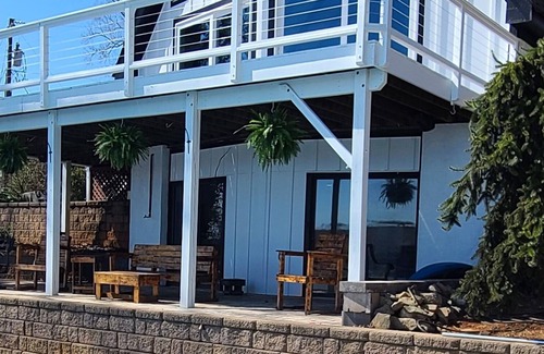 Belmont House | Lucky House - Sunny Lakefront w/pool and incredible views