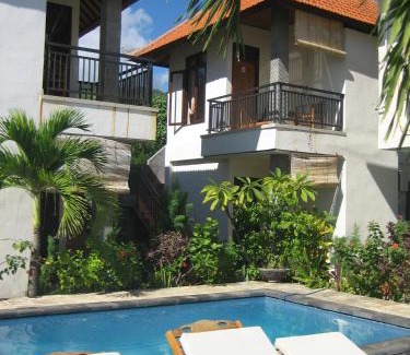 Purwakerti House | Lucky Paradise Bungalows on The Beach