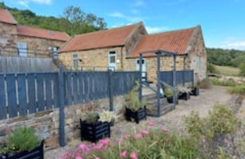 Briggswath Cottage | Luddie's Country Cottages - Poppy Cottage