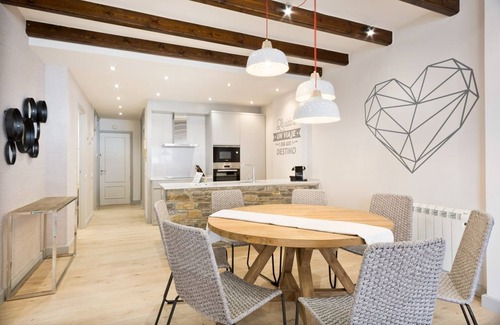 Baqueira Apartment | Luderna - Apartamento terraza Bonaigua B1