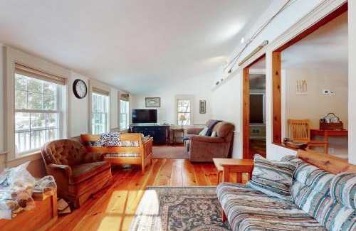 Ludlow House | Ludlow's Gem