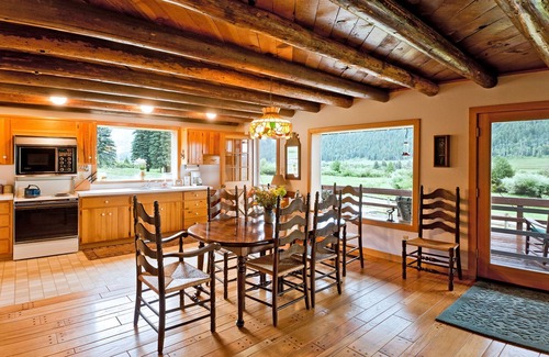 Pagosa Springs Cabin | Ludwig Cabin - Weminuche Wilderness Ranch - sleeps 8
