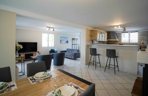 Meschers-sur-Gironde Villa | Lueur de mer vacation rental