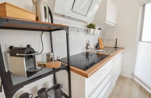 Brackwede Apartment | Luftig, Leicht & Lebensfroh - Loft Wi-fi TV