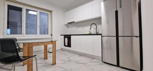 Massagno Apartment | Lugano LakeView Apartment with Self Check-in & Private Parking on Request