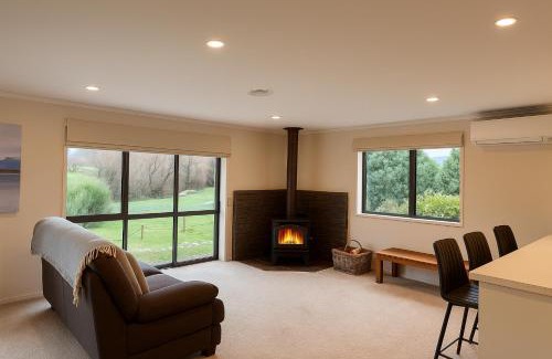 Luggate House | Luggate creek view