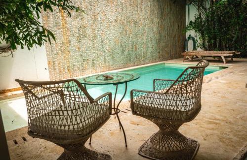 Zona Norte Villa | Lujosa Villa con Piscina Privada, Jacuzzi, Terraza, BBQ, AC muy Cerca de la Playa