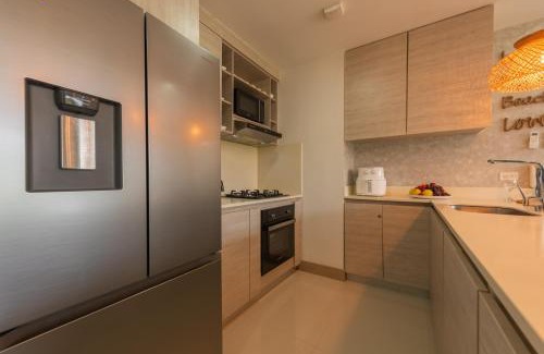 Crespo Apartment | Lujoso Apartamento Con Salida Directa A La Playa Edificio Morros Eco