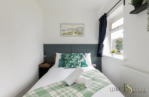 Durham Apartment | Luke Stays - Gray Ave