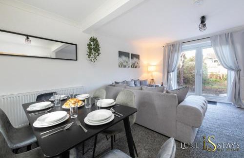 Durham Apartment | Luke Stays - Gray Ave