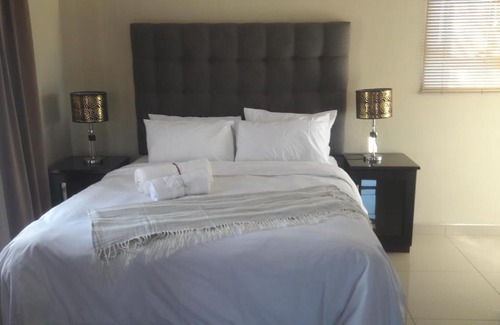 Tzaneen House | Lullaby Guesthouse