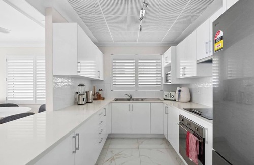 Narrabeen Apartment | Lume on the Shore A Stylish Oceanfront Getaway